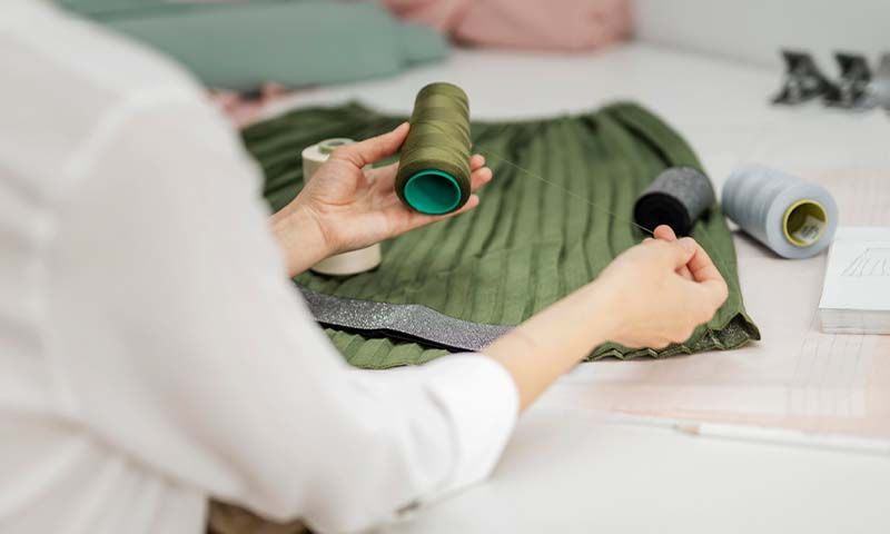 [PASER17] COUTURE - Jupe  & Robe (JUPE - Pose de fermeture éclair invisible)