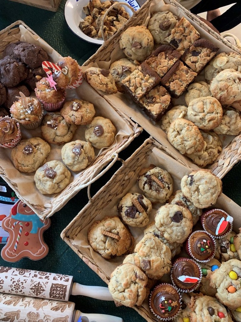 [250131_8410] Cookies MOELLEUX rond 90g - GREEDY COOKIES (Cookie CLASSIQUE beurre de cacahuète)